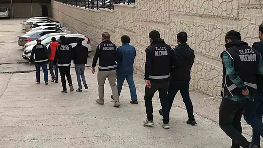 FETÖ'ye Elazığ merkezli 8 ilde 'Kıskaç' operasyonu: 23 gözaltı