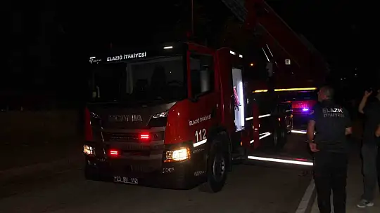 Film izler gibi yangını izlediler