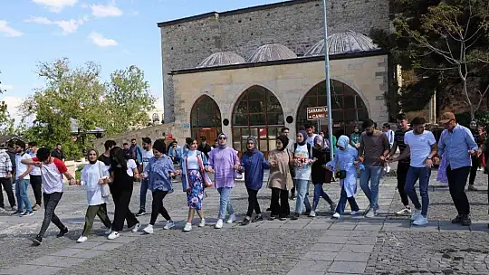 Fırat Fest ile üniversite öğrencileri Elazığ'ı tanıyor