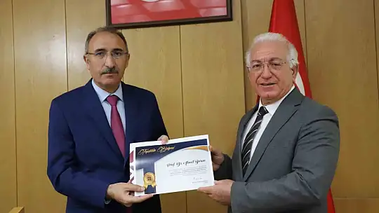 FÜ'de Cumhuriyet Bayramı nedeniyle konferans düzenlendi