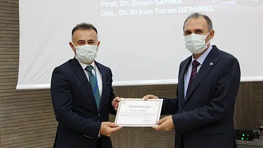 FÜ'de TÜBİTAK Araştırma Hazırlama ve Yürütme uygulamalı eğitimi