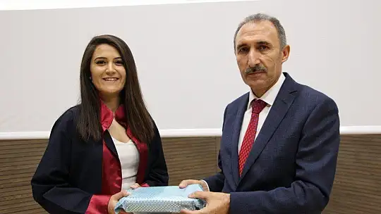 FÜ Diş Hekimliği Fakültesi ikinci yılında 64 mezun verdi