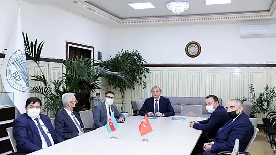 FÜ ile Bakü Devlet Üniversitesi arasında protokol