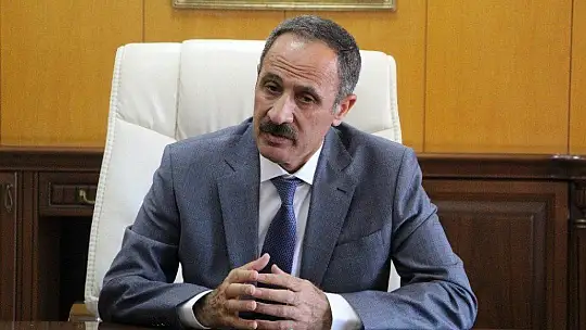 FÜ'nün yeni rektörü Prof. Dr. Göktaş göreve başladı