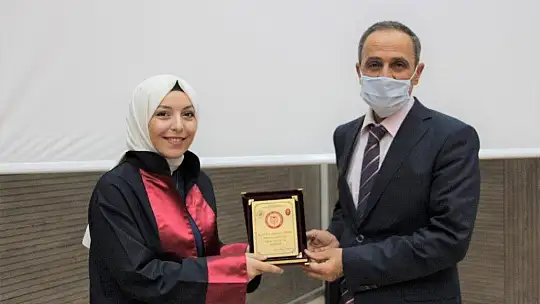 FÜ Veterinerlik Fakültesi'nde yemin töreni
