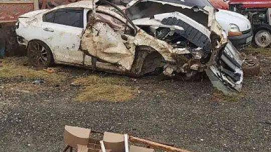 Genç öğretmen trafik kazasında hayatını kaybetti