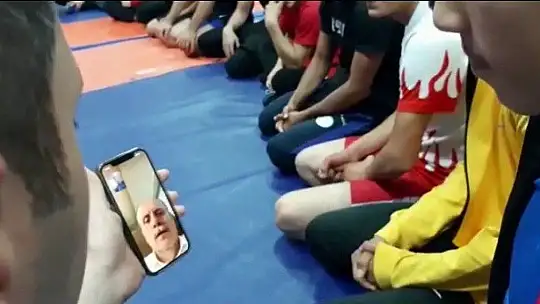 Gençlik ve Spor Hizmetleri Genel Müdürü Baykan, Elazığ güreşçileriyle görüştü