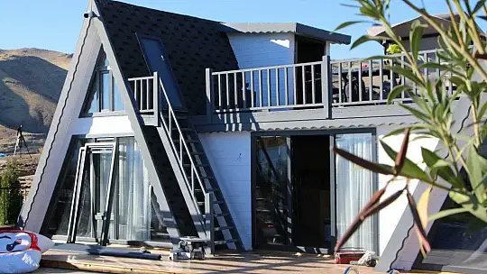Göl manzaralı bungalov evler Elazığ'ın turizmine katkı sağlayacak