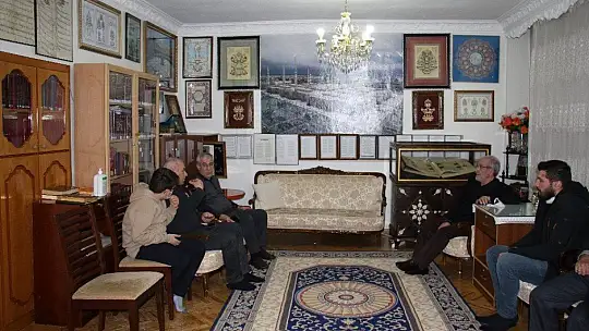 Hafız Abdullah Nazırlı'dan geriye kalan eserler vakfa ve Millet Kütüphanesi'ne gidecek