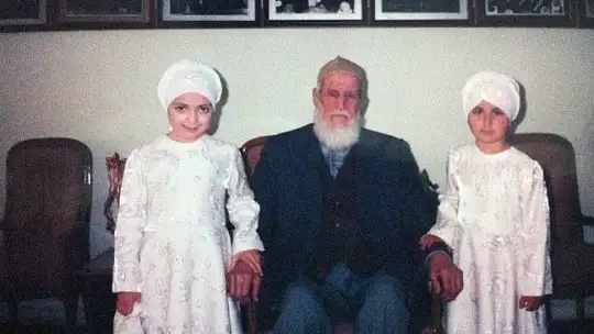Hafız Abdullah Nazırlı'dan geriye kalan eserler vakfa ve Millet Kütüphanesi'ne gidecek