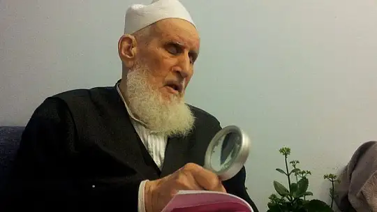 Hafız Abdullah Nazırlı'dan geriye kalan eserler vakfa ve Millet Kütüphanesi'ne gidecek