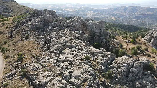 Harput'ta ki Buzluk Mağarası, giren 5 dakika duramıyor