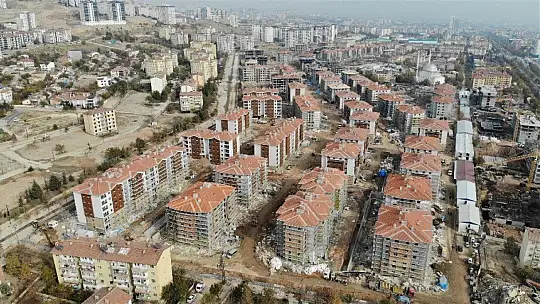 Hem yıkım, hem yapım çalışması sürüyor, bir mahalle 2 bin 251 konutla hızla dönüşüyor