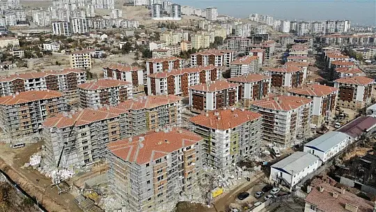 Hem yıkım, hem yapım çalışması sürüyor, bir mahalle 2 bin 251 konutla hızla dönüşüyor