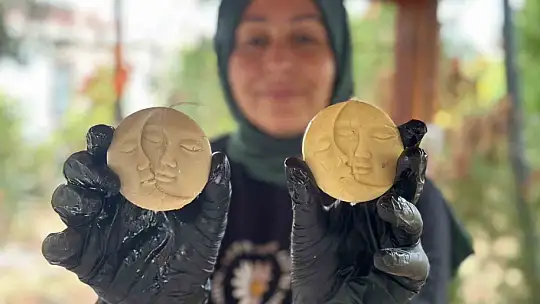 Hindistan cevizinden doğal sabun, sivilce ve lekeleri yok ediyor