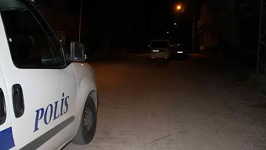 Husumetlilerin karşılaşmasında silahlar konuştu: 2 yaralı