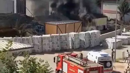İBB Başkanı İmamoğlu'nun Elazığ'da yaptıracağı okulda yangın