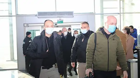 İçişleri Bakanı Süleyman Soylu, 8 bininci deprem konut teslim töreni için Elazığ'da