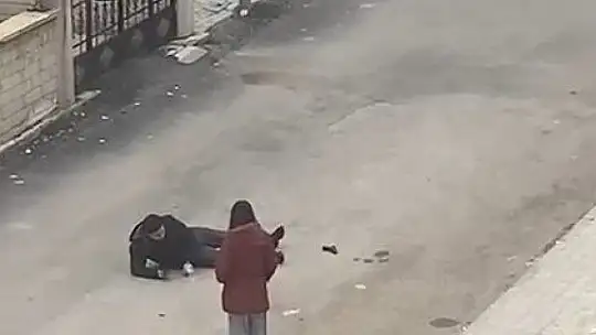 İcra yolu ile evi boşaltılan kiracı mahallede terör estirdi