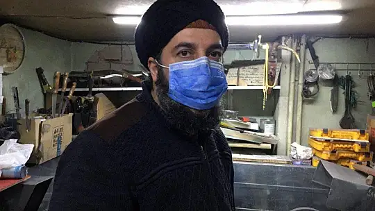 İki kişinin zor kaldırdığı demir tezgahı, hırsız tek başına çaldı