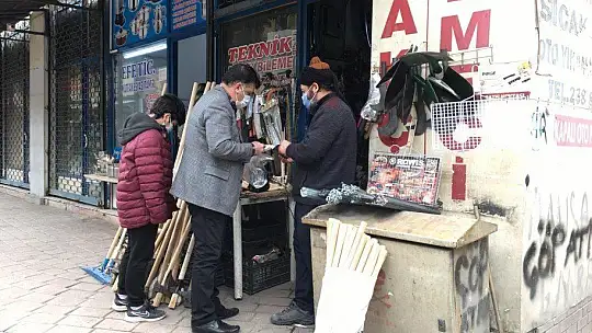 İki kişinin zor kaldırdığı demir tezgahı, hırsız tek başına çaldı
