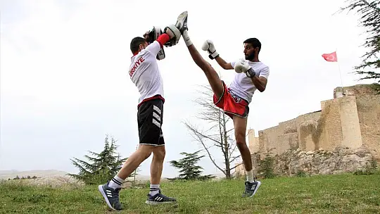 İkisi fırıncı, biri kasap, ama üçü de şampiyon
