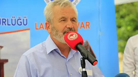 İlk defa üretimi yapılan 420 bin adet siraz balığı, Hazar Gölü'ne bırakıldı