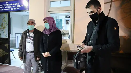 Para Dolusu Çanta Bulan İnşaat İşçisi Ne Yaptı!