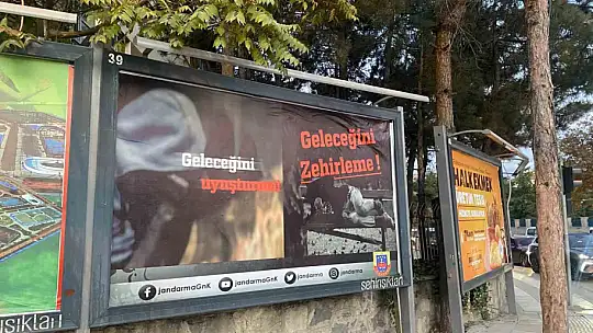 Jandarma, uyuşturucuya karşı vatandaşları bilgilendirdi