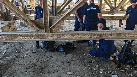 Jandarmadan çevre temizliği