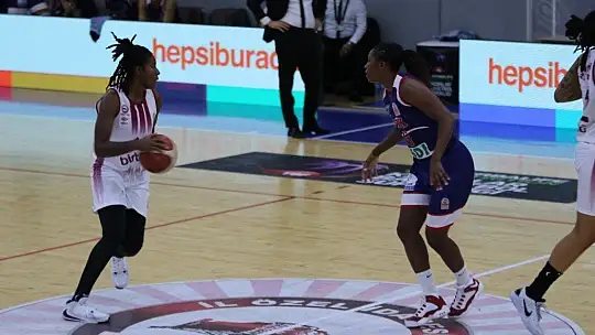 Kadınlar Basketbol Süper Ligi: B. Elazığ İl Özel İdare: 68 - Büyükşehir Belediyesi Adana Basketbol: 56