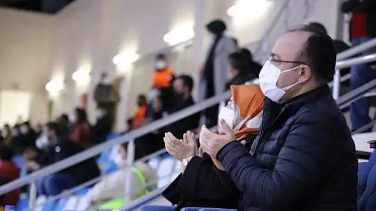 Potanın Sultanları Ezdi Geçti!