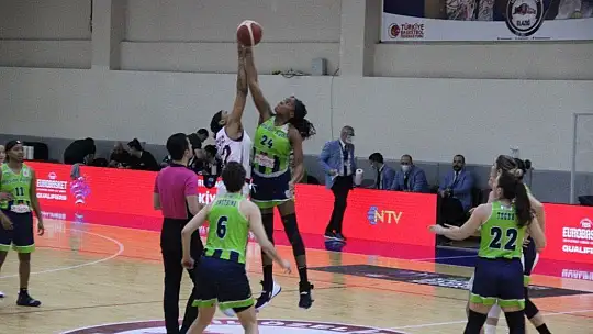 Kadınlar Basketbol Süper Ligi: Elazığ İl Özel İdare: 69 - Nesibe Aydın: 64