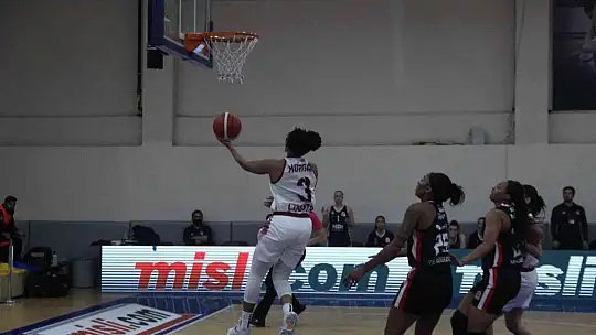 Kadınlar Basketbol Süper Ligi: Elazığ İl Özel İdare: 83 - Beşiktaş: 77