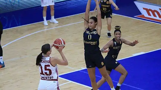 Kadınlar Basketbol Süper Ligi: Elazığ İl Özel İdare: 46 - Fenerbahçe: 105