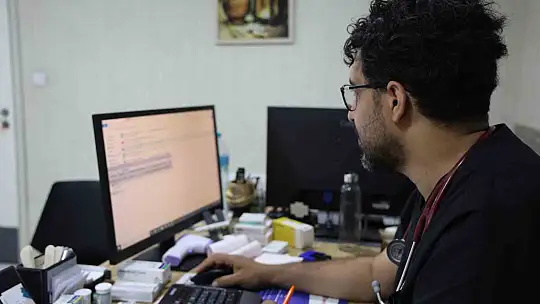 Kardiyoloji uzmanı Bulut: 'Et tüketiminin yanında yeşil yapraklı sebze tercih edilmelidir'