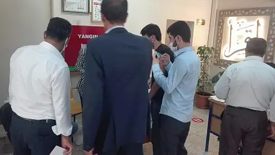 Kaymakam Karaloğlu başkanlığında Covid-19 toplantısı
