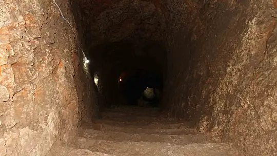 Kazı çalışmalarında bulunan 2 bin 500 yıllık su sarnıcı turizme kazandırılıyor