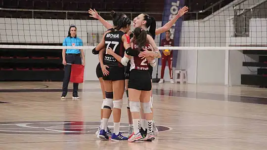 KFC Kadınlar Voleybol 1. Ligi: Bordospor: 1 - Ereğli Belediyespor: 3