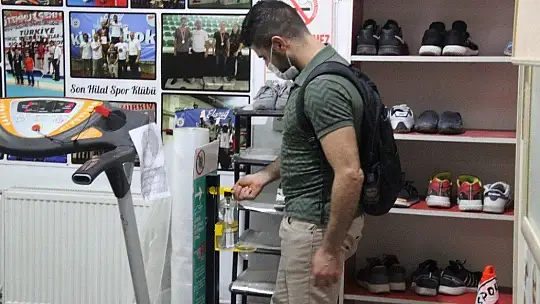 Kick boksçular, dan sınavlarına hazırlanıyor