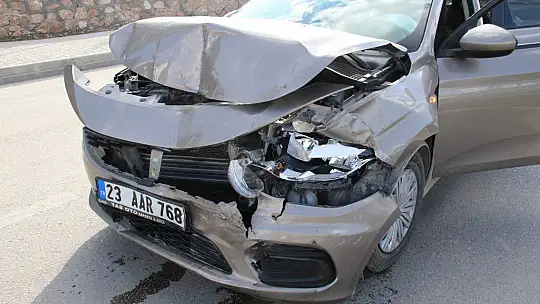Kısıtlamada kaza yaptı, hem ehliyeti gitti, hem de ceza yedi