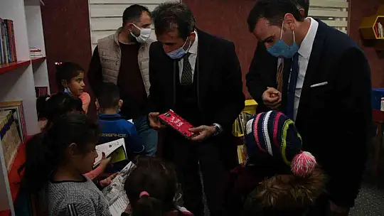 Kütüphane hizmete açıldı