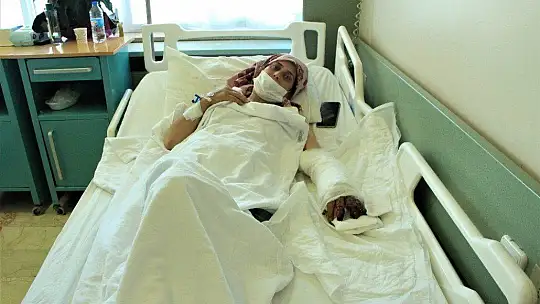 Kopan parmakları 6 saatlik operasyonla dikildi