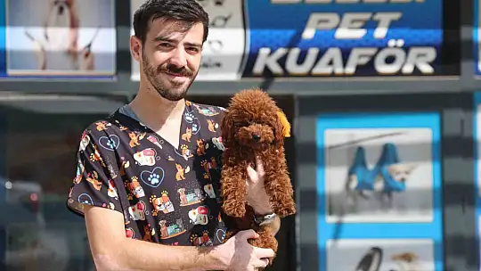 Köpek ile kedinin dostluğu görenleri hayretler içerisinde bırakıyor