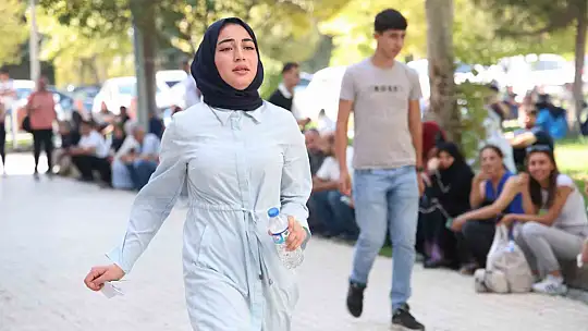 Adaylar Bu Kez KPSS Ön Lisans Sınavında Ter Döktü