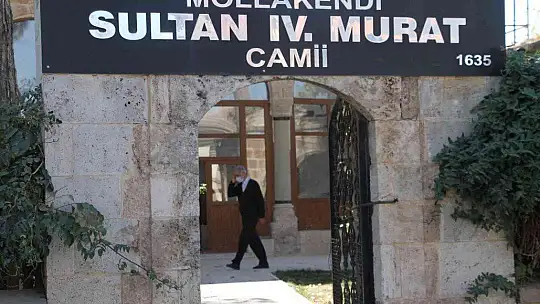 Leyleklerin yuva yaptı 386 yıllık caminin restorasyonu tamamlandı