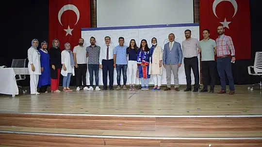 LGS birincisi Sare: 'Başarımı çok çalışmaya borçluyum'