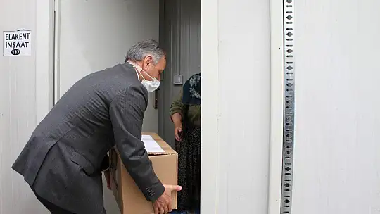 Liseliler üretti, 65 yaş üstüne ücretsiz dağıtıldı