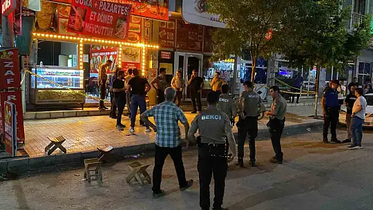 Lokantada yemek yiyen husumetlilerine kurşun yağdırdı: 3 yaralı