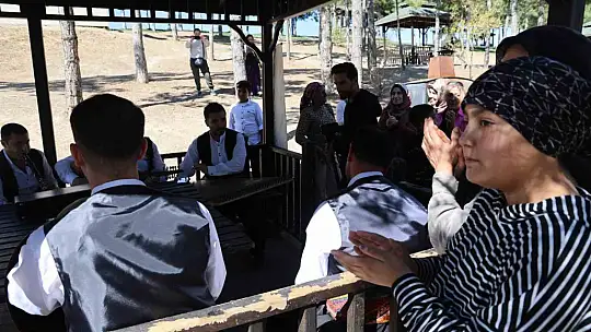 Lösemi hastaları kürsübaşı etkinliği ile moral buldu